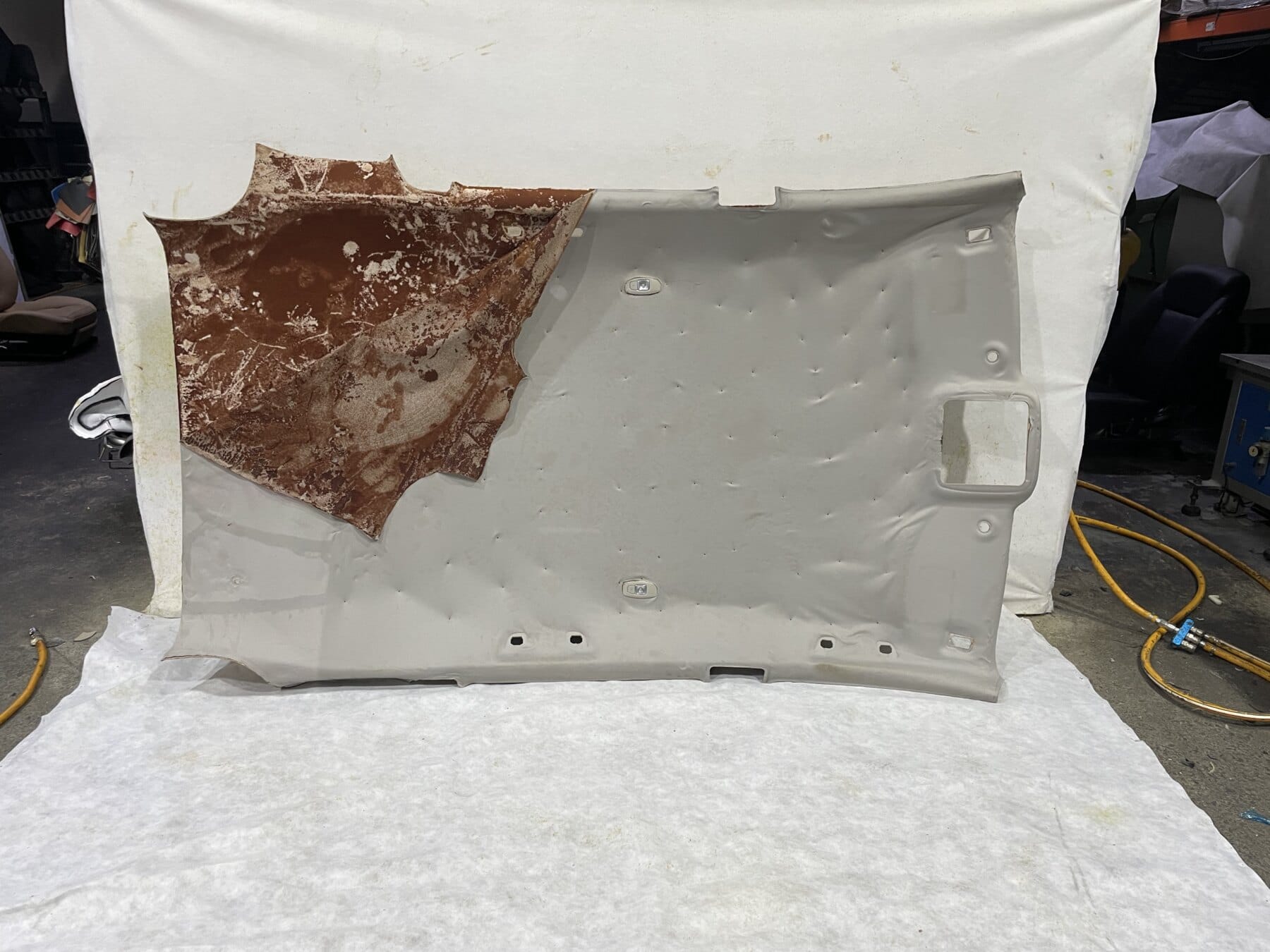 Renault Kadjar RFE Roof Lining (Headliner) Repair Singapore - Image 2